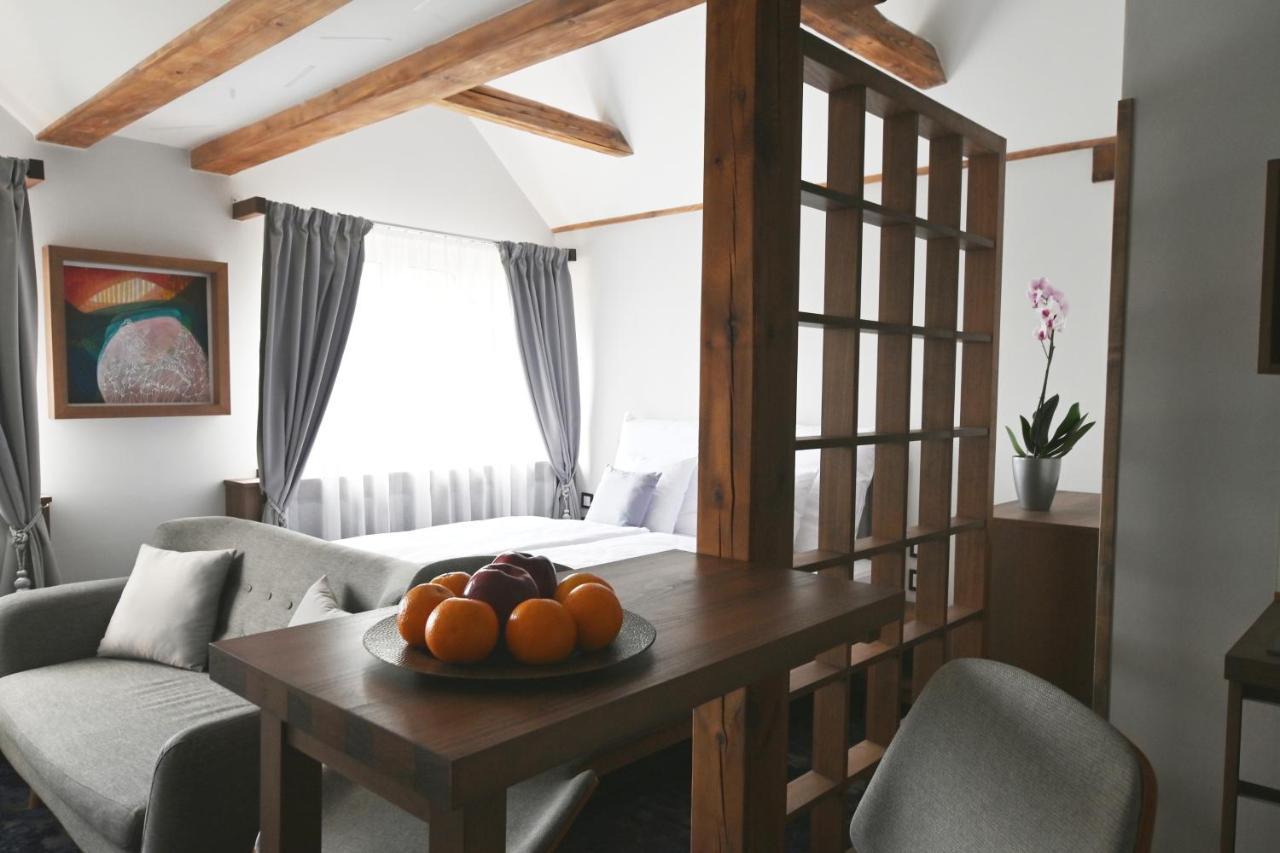 Apartmany Spessart Chomutov Εξωτερικό φωτογραφία